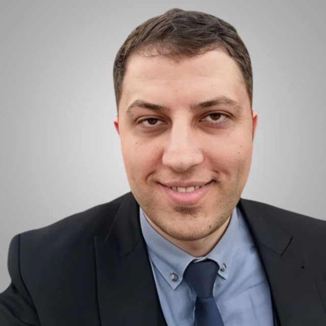 معاذ الشحمه